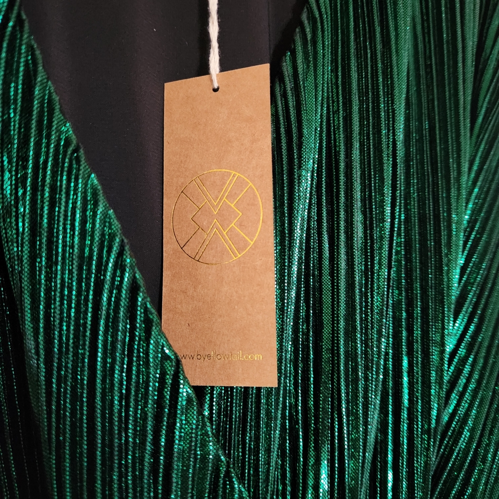 B. Yellowtail Green Plisse Dress - Picture 3 of 5